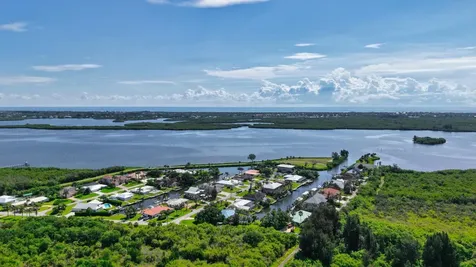 3500 Marsha Lane Vero Beach FL 32967