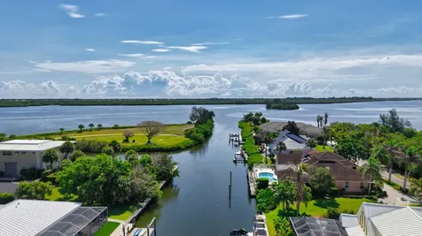 3500 Marsha Lane Vero Beach FL 32967