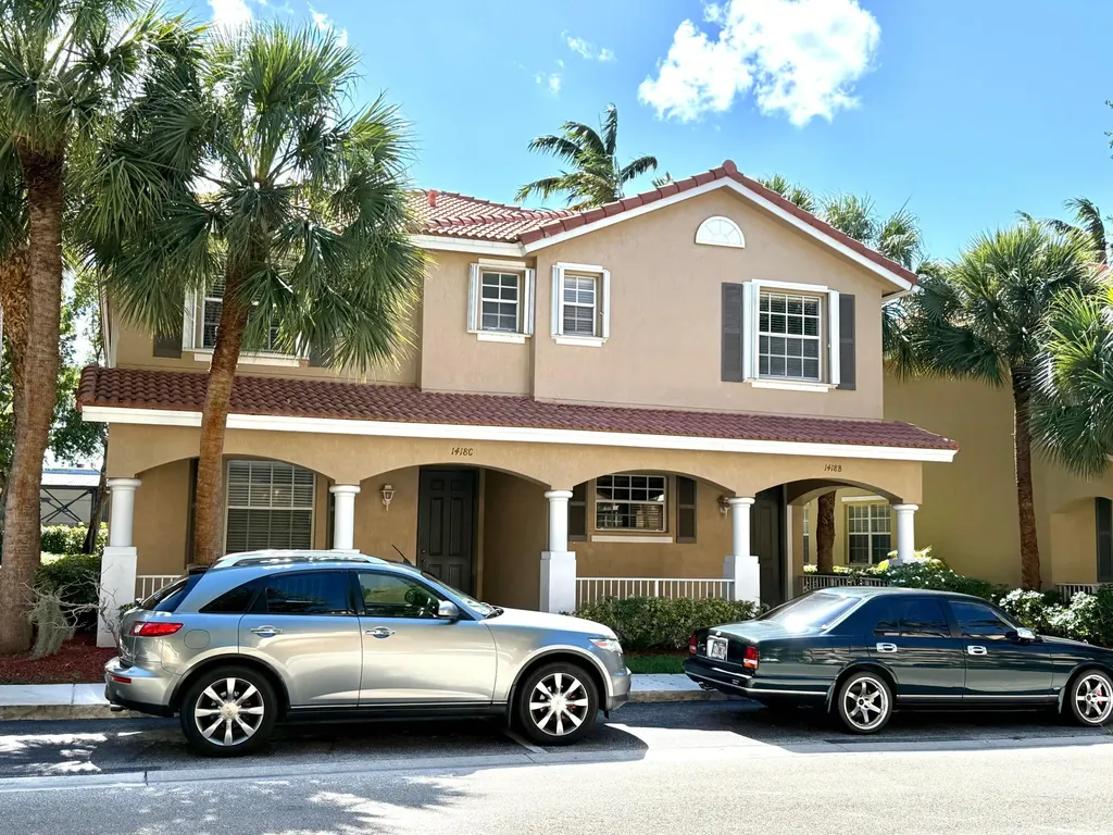 1418 W Wickham Circle Delray Beach FL 33445