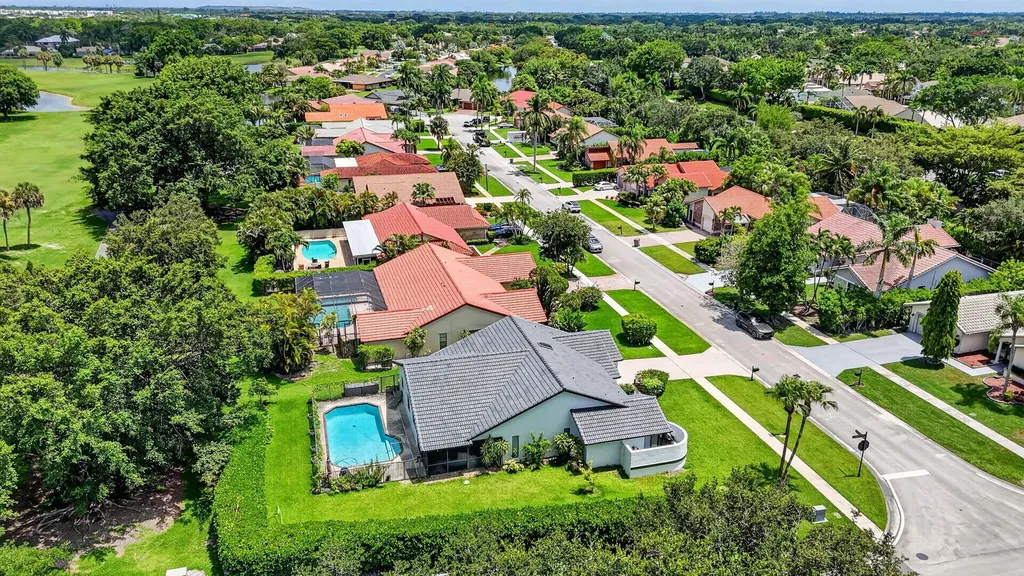 19700 Sedgefield Terrace Boca Raton FL 33498