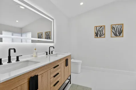 19700 Sedgefield Terrace Boca Raton FL 33498