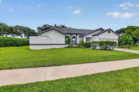 19700 Sedgefield Terrace Boca Raton FL 33498