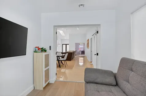 19700 Sedgefield Terrace Boca Raton FL 33498
