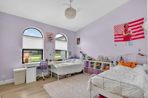 19700 Sedgefield Terrace Boca Raton FL 33498