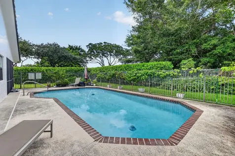 19700 Sedgefield Terrace Boca Raton FL 33498