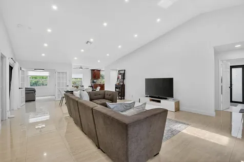 19700 Sedgefield Terrace Boca Raton FL 33498