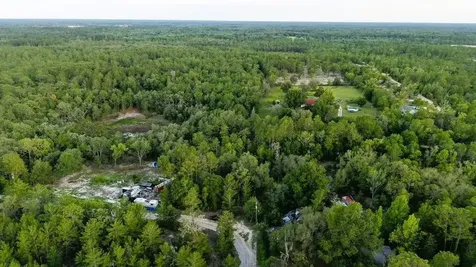 121 Susan Road Hawthorne FL 32640
