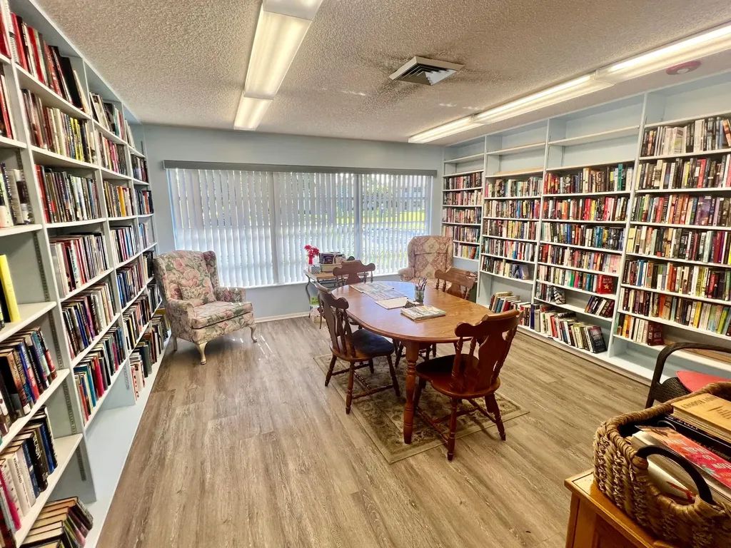 32 Lake Vista Trail Port St Lucie FL 34952