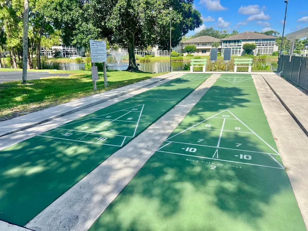 32 Lake Vista Trail Port St Lucie FL 34952