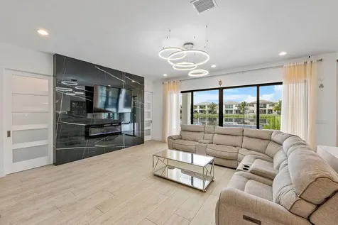 17057 Watersprite Lakes Road Boca Raton FL 33496