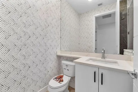 17057 Watersprite Lakes Road Boca Raton FL 33496