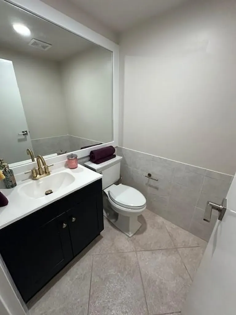 251 Seville K Delray Beach FL 33446