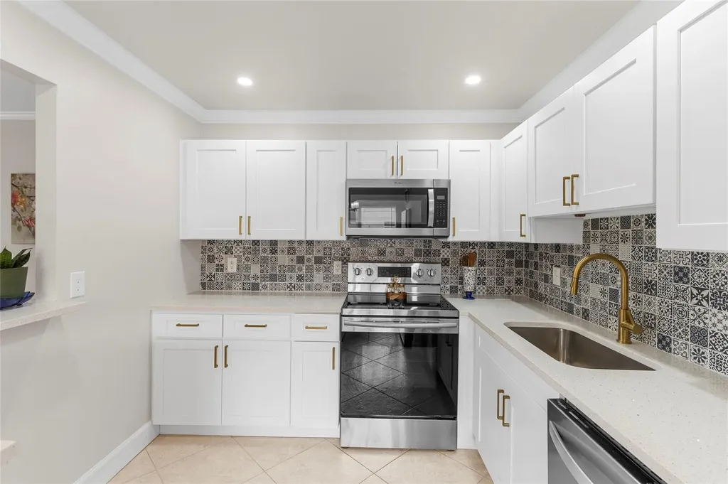 251 Seville K Delray Beach FL 33446