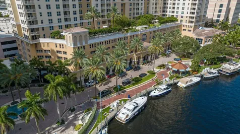 511 SE 5th Avenue Fort Lauderdale FL 33301