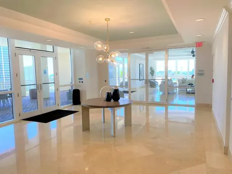 511 SE 5th Avenue Fort Lauderdale FL 33301
