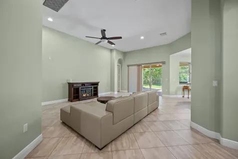 7589 Fieldstone Ranch Square Vero Beach FL 32967