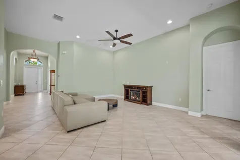 7589 Fieldstone Ranch Square Vero Beach FL 32967
