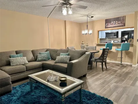4156 Inverrary Drive Lauderhill FL 33319
