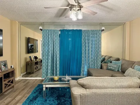 4156 Inverrary Drive Lauderhill FL 33319