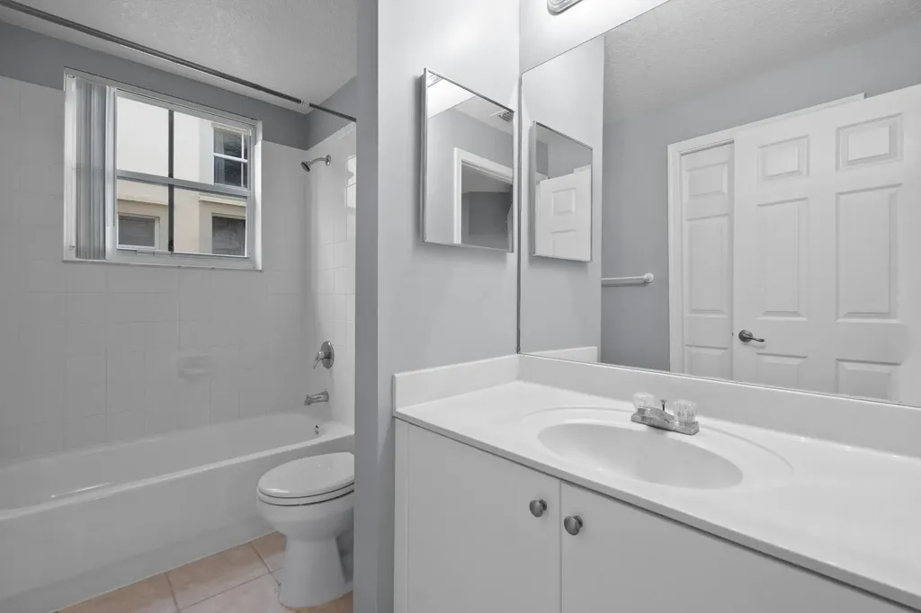 4822 Chancellor Drive Jupiter FL 33458
