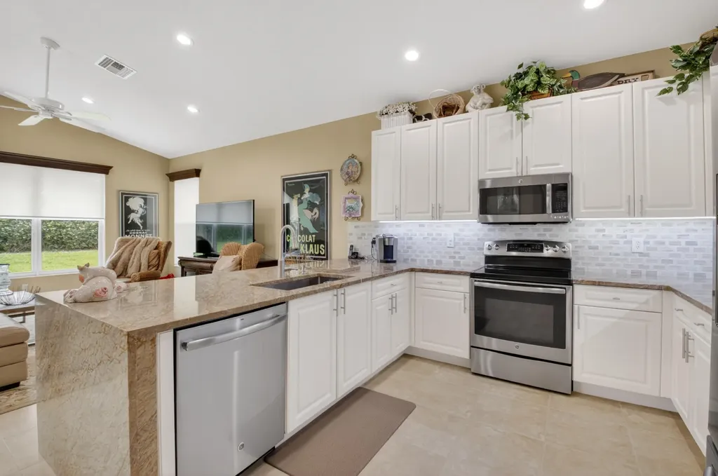 7180 Francisco Bend Drive Delray Beach FL 33446