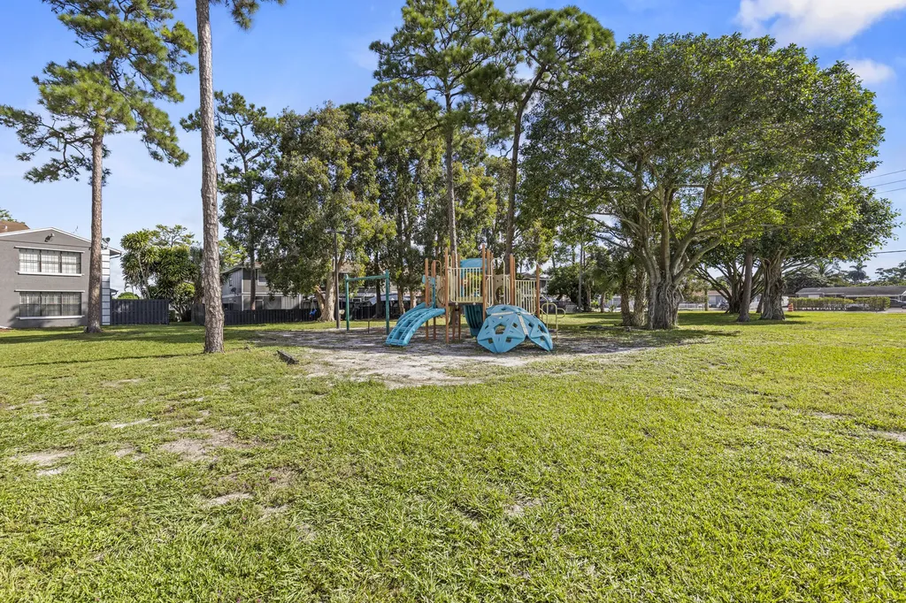 814 Hill Drive West Palm Beach FL 33415