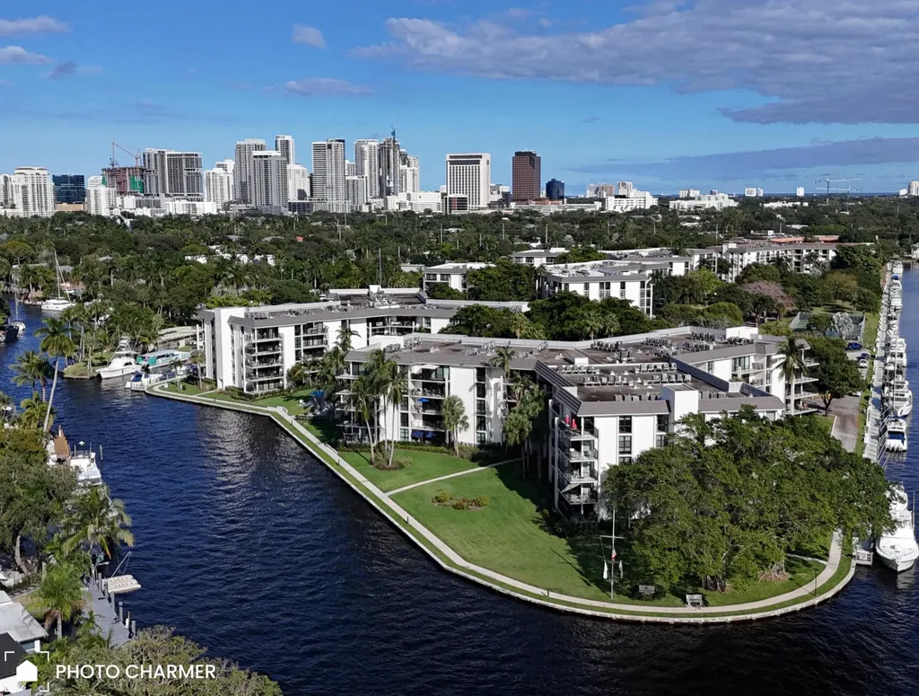 900 River Reach Drive Fort Lauderdale FL 33315