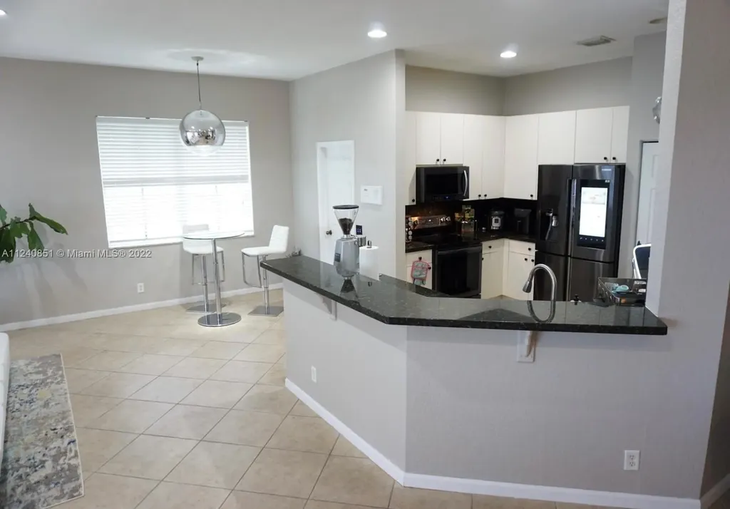 878 Lavender Circle Weston FL 33327