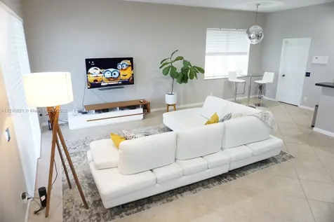 878 Lavender Circle Weston FL 33327