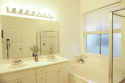 878 Lavender Circle Weston FL 33327