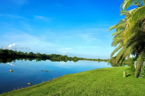 878 Lavender Circle Weston FL 33327