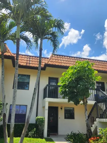 7257 Golf Colony Lake Worth FL 33467