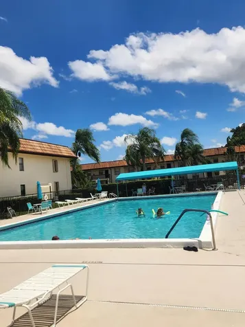 7257 Golf Colony Lake Worth FL 33467