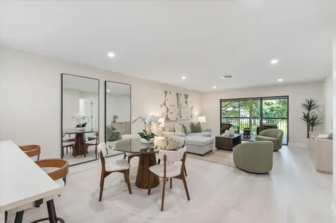 52 Stratford Lane W Boynton Beach FL 33436