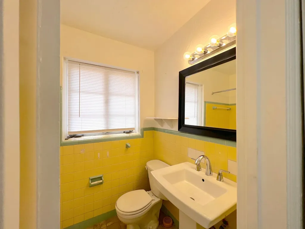 1859 Buchanan Street Hollywood FL 33020