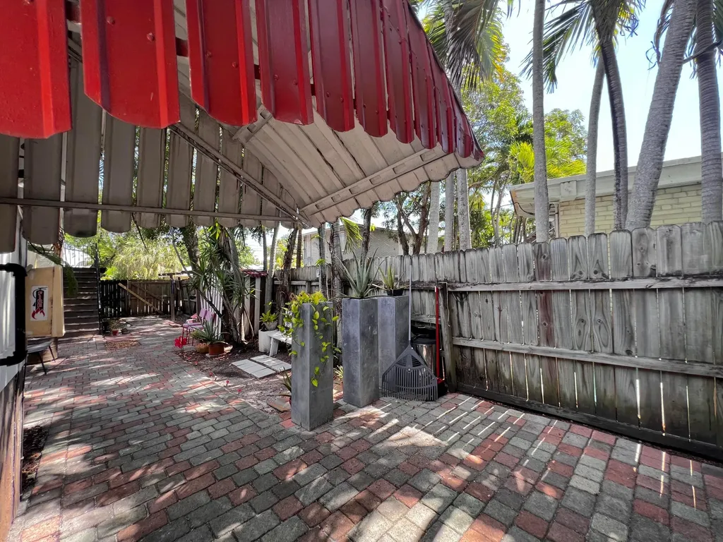 1859 Buchanan Street Hollywood FL 33020