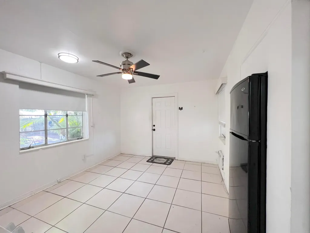 1859 Buchanan Street Hollywood FL 33020