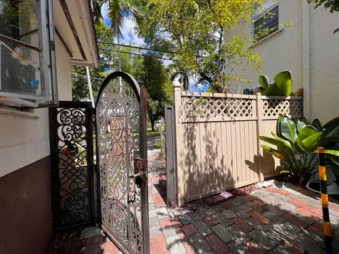1859 Buchanan Street Hollywood FL 33020
