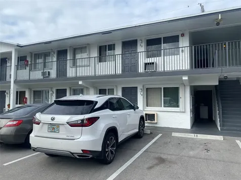 1812 E Oakland Park Boulevard Oakland Park FL 33306