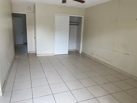 1812 E Oakland Park Boulevard Oakland Park FL 33306