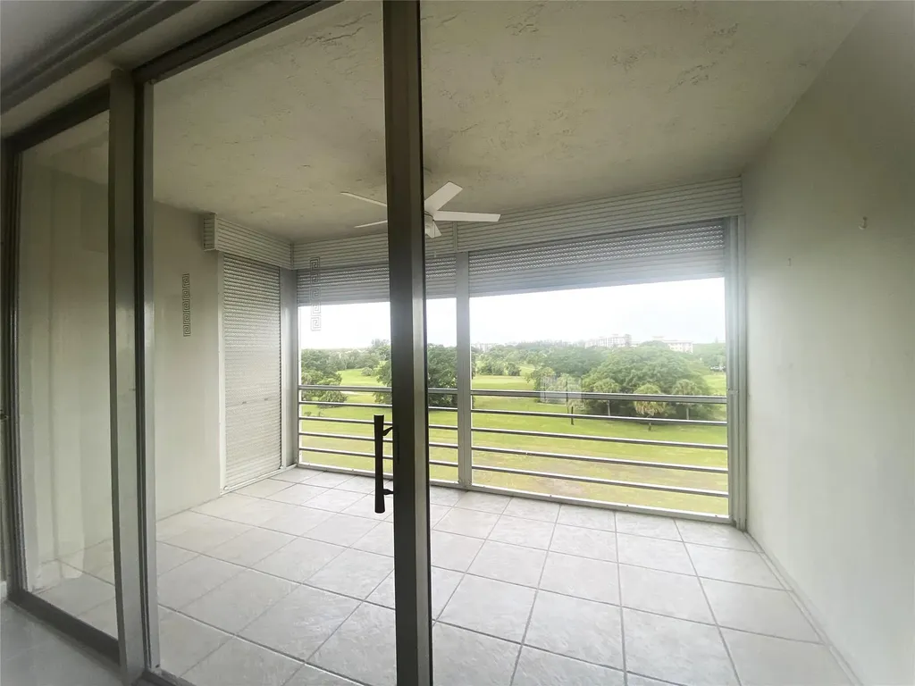 2671 S Course Drive Pompano Beach FL 33069