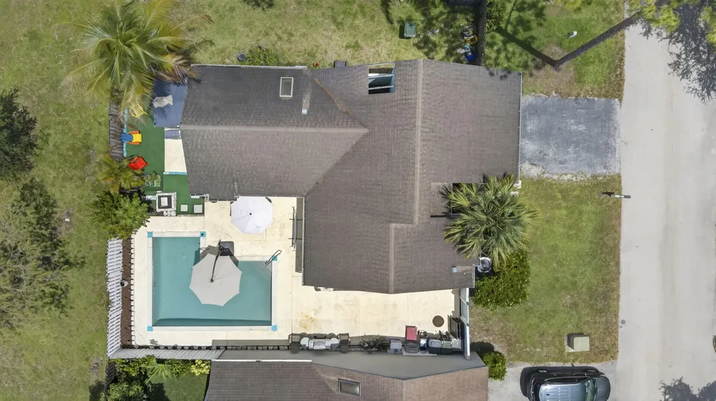 537 Goldenwood Way Wellington FL 33414