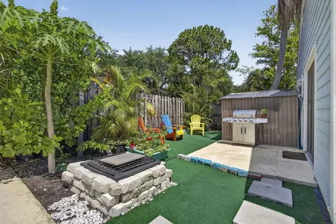 537 Goldenwood Way Wellington FL 33414