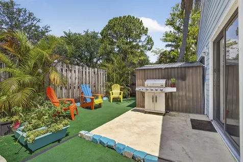 537 Goldenwood Way Wellington FL 33414