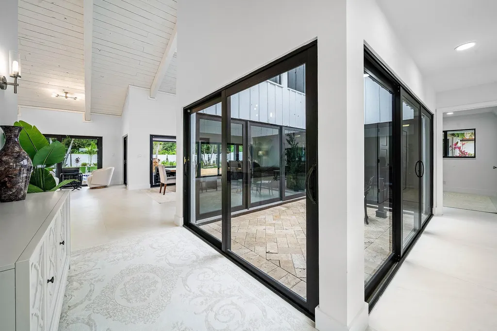 1520 SW 17th Street Boca Raton FL 33486