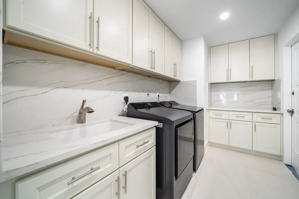 1520 SW 17th Street Boca Raton FL 33486