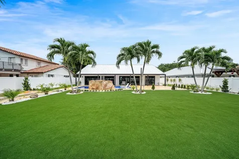 1520 SW 17th Street Boca Raton FL 33486