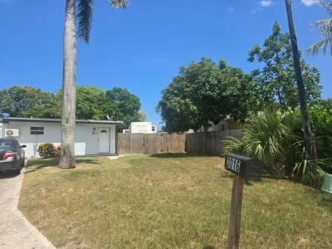 3016 E Palm Drive Boynton Beach FL 33435
