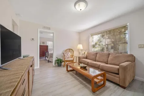 1201 NE 2nd Avenue Delray Beach FL 33444