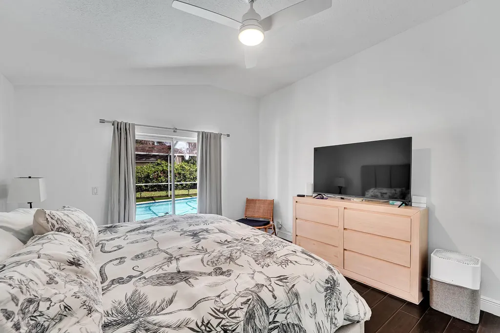 945 Sunflower Avenue Delray Beach FL 33445